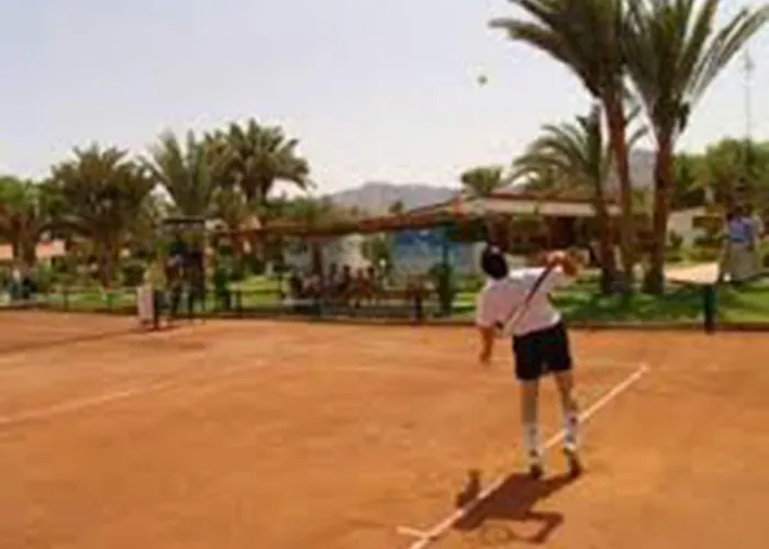 Resort Club