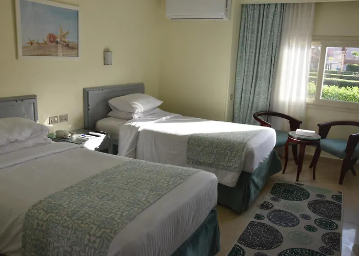 Club Resort 4*