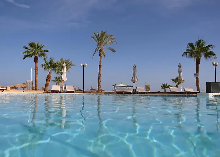 Resort Club